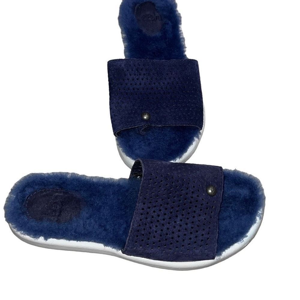 UGG - Picture 7 of 9